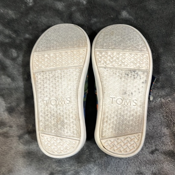 Toms Army Print Toddler Sz 7T Blue/Orange/Wht GUC - Picture 7 of 7